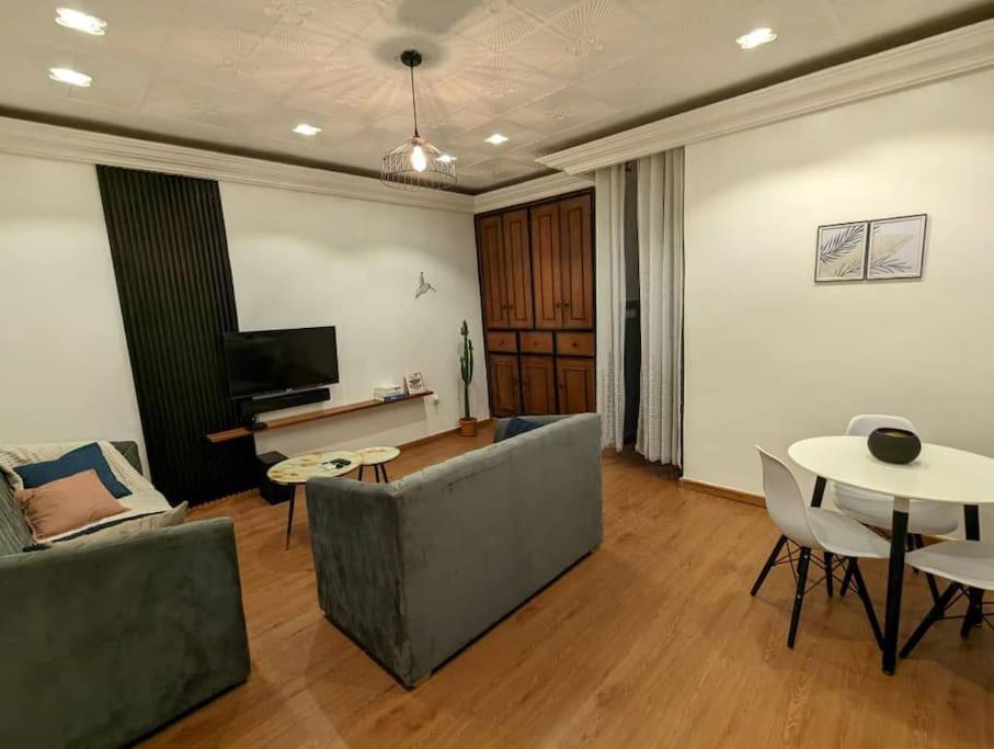 Appartement Meuble Yaoundé Exteriör bild